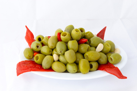 Green Spicy Pitted
