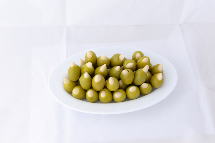 GREEN STUFFED WITH ALMOND