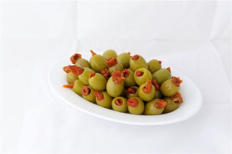 Green stuffed olives with sundried tomato