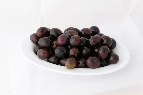 Black whole olives